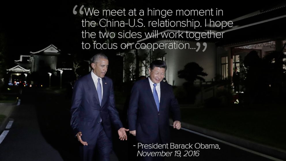 PHOTO: President Barack Obama and Chinese President Xi Jinping walk together at West Lake State Guest House in Hangzhou in eastern China''s Zhejiang province, Sept. 3, 2016.